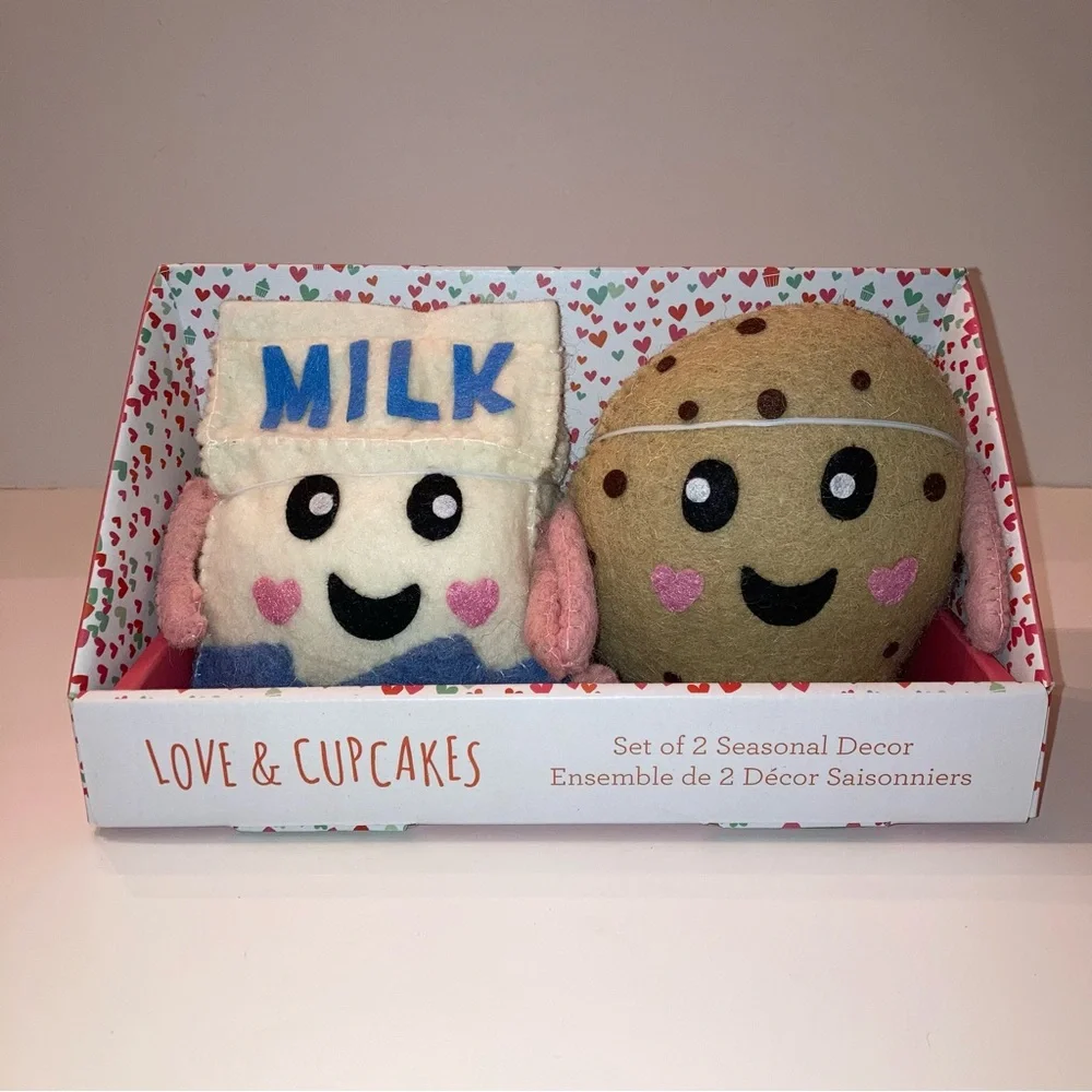 Love and Cupcakes Milk Cookie Plush Set Limited Edition Whimsy Spring Plushies - Picture 11 of 15